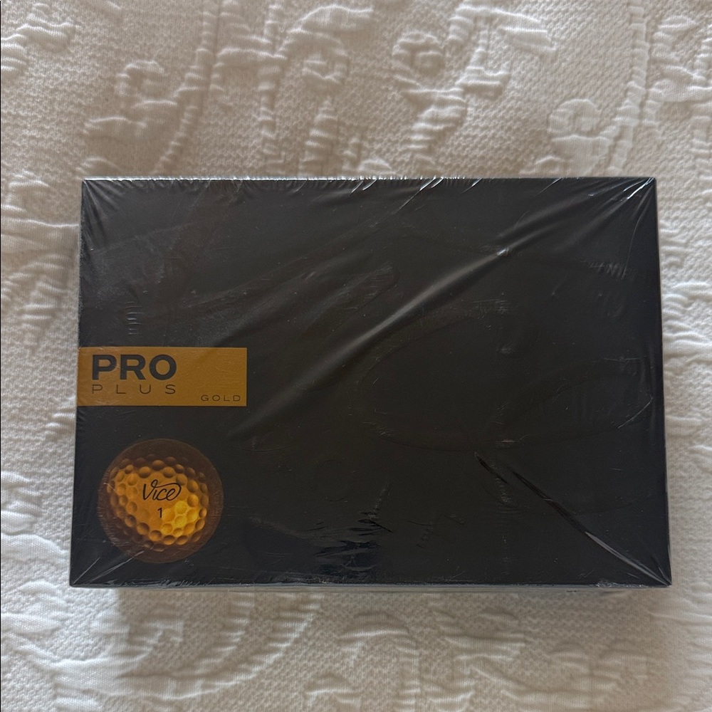 Pro Plus Golf Balls - Black and Gold